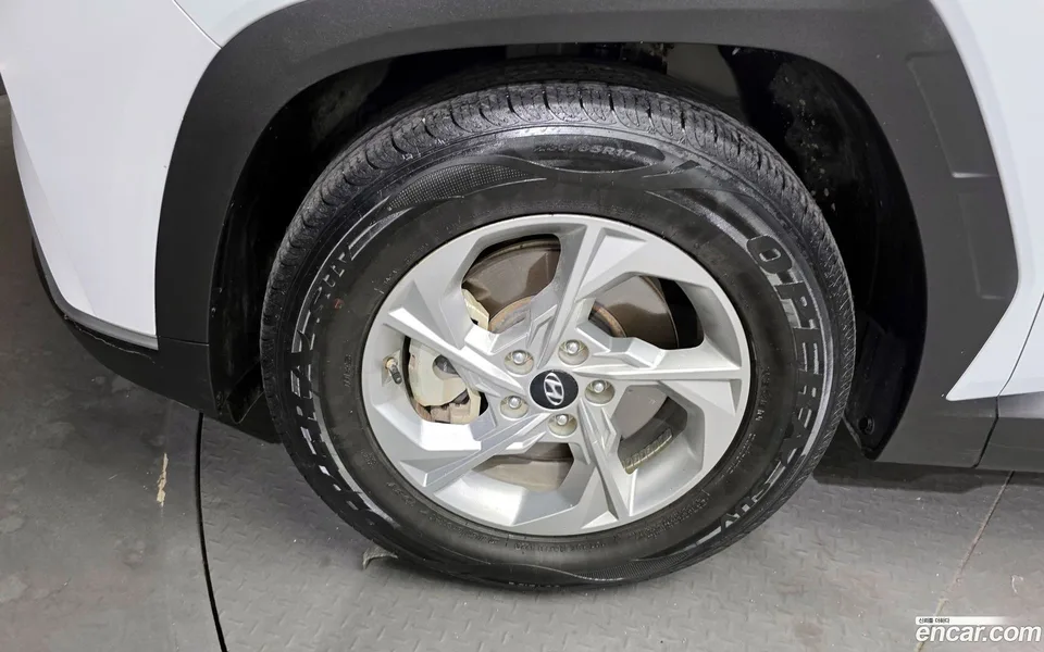 Hyundai Tucson 2.0 4WD 2023 — миниатюра 5