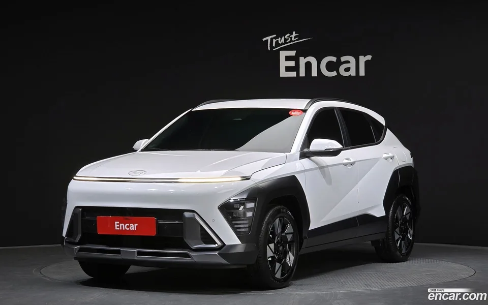 Hyundai Kona Hybrid 2024 — фото 1, купить с доставкой в Москву