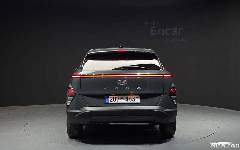 Hyundai Kona Hybrid 2023 — миниатюра 4