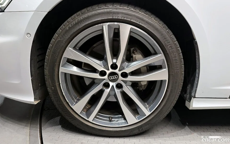 Audi A6 45 TFSI 2023 — миниатюра 5