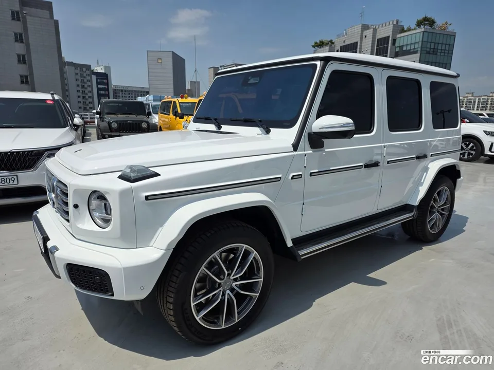 Mercedes-Benz G-Class G450d 2026 — фото 1, купить с доставкой в Москву