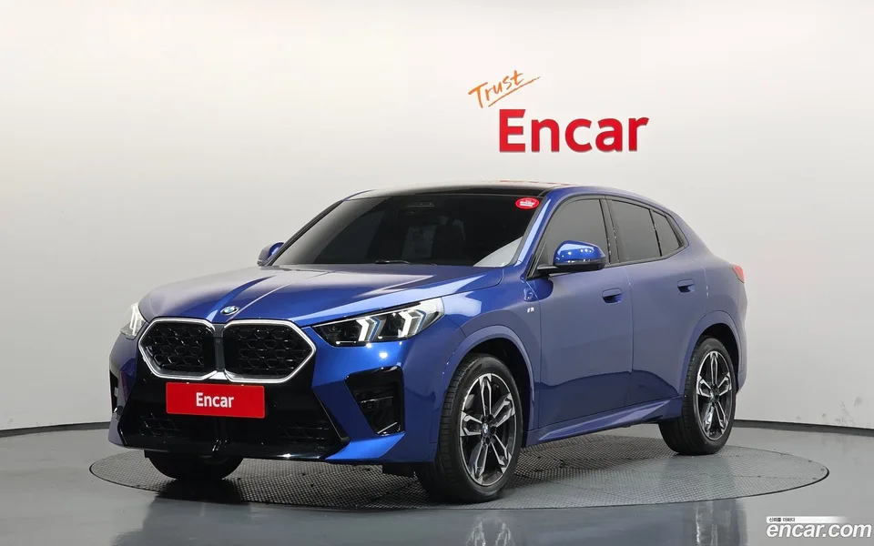 BMW X2 xDrive20i M 2025 — фото 1, купить с доставкой в Москву
