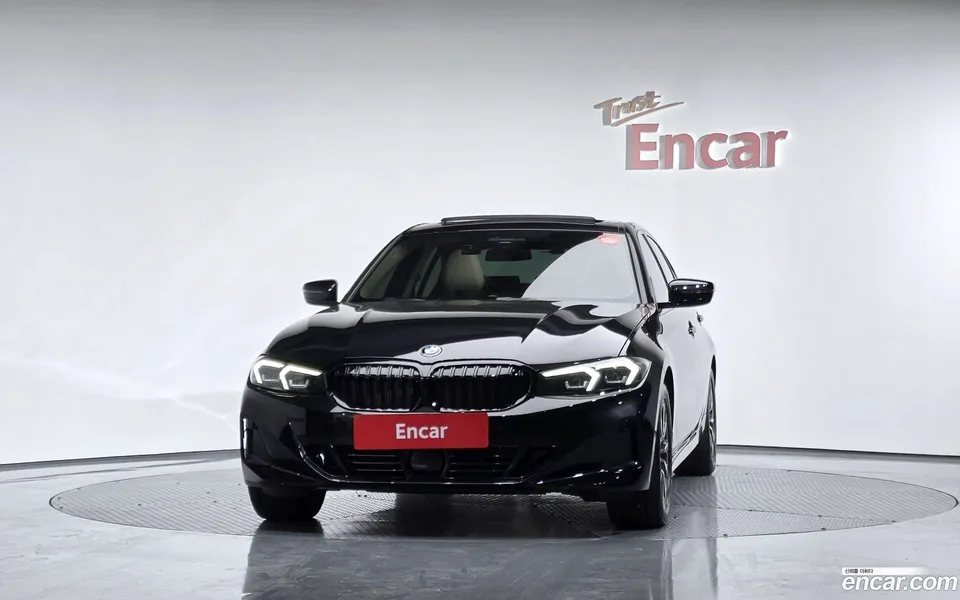BMW 3 Series 320i 2023 — миниатюра 3