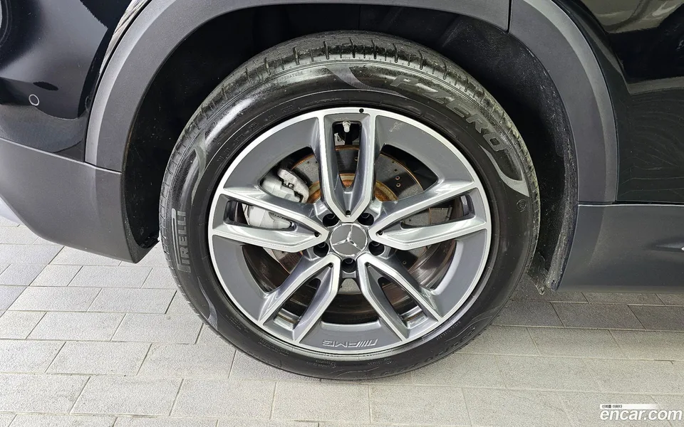 Mercedes-Benz GLB-Class AMG GLB35 4MATIC 2024 — миниатюра 2
