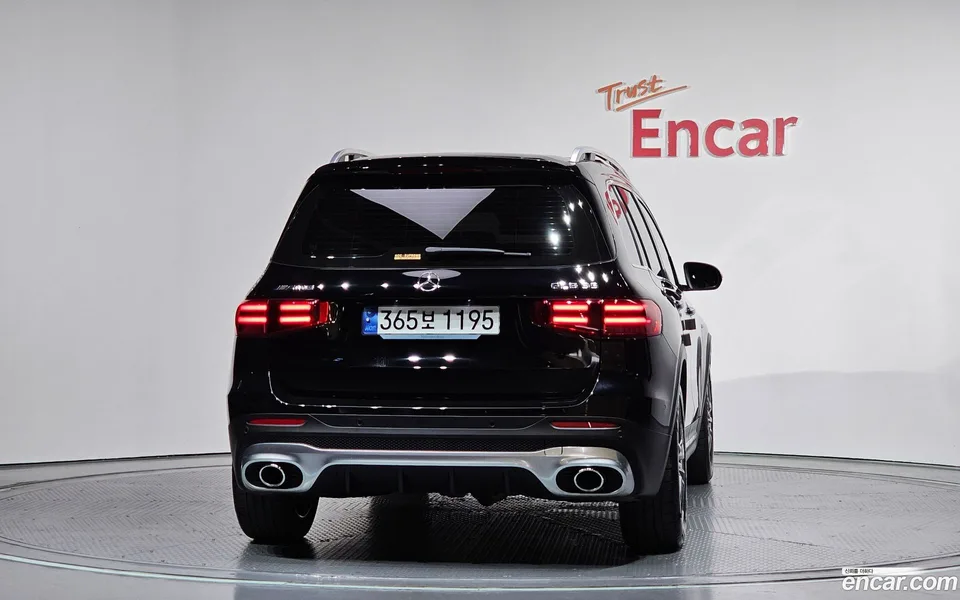 Mercedes-Benz GLB-Class AMG GLB35 4MATIC 2024 — миниатюра 4
