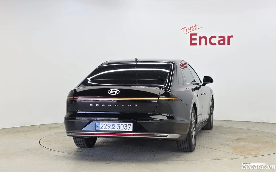 Hyundai Grandeur 2.5 2WD 2024 — миниатюра 4