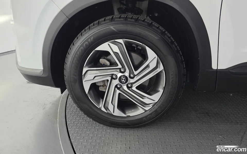 Hyundai SantaFe 2.2 2WD 2022 — миниатюра 2