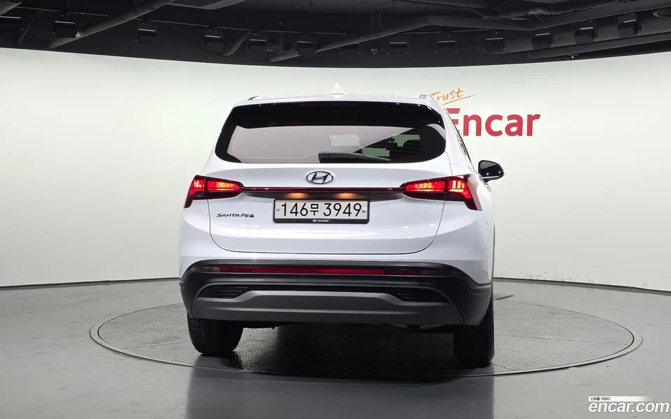 Hyundai SantaFe 2.2 2WD 2022 — миниатюра 4