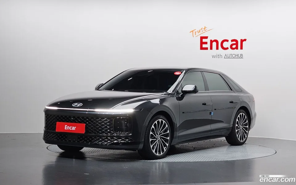 Hyundai Grandeur Hybrid 2025 — фото 1, купить с доставкой в Москву