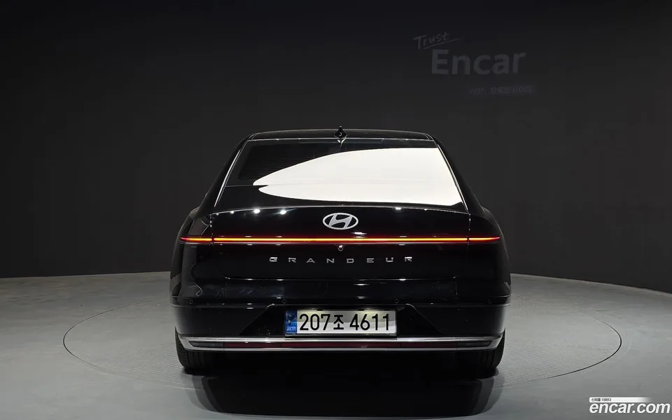 Hyundai Grandeur Hybrid 2023 — миниатюра 4