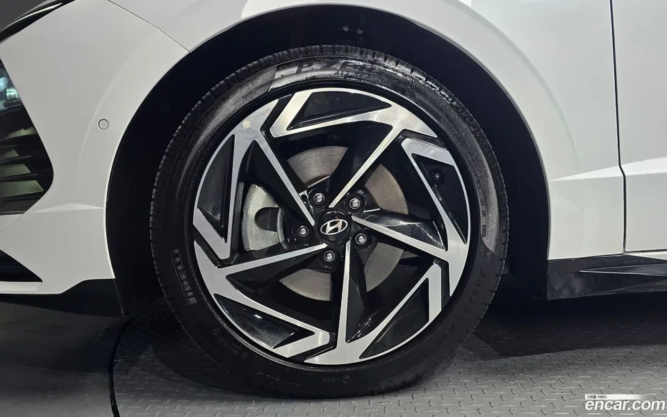 Hyundai Sonata The Edge Hybrid 2025 — миниатюра 5