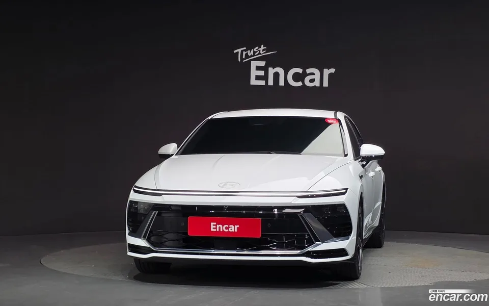 Hyundai Sonata The Edge 2.0 2024 — миниатюра 3