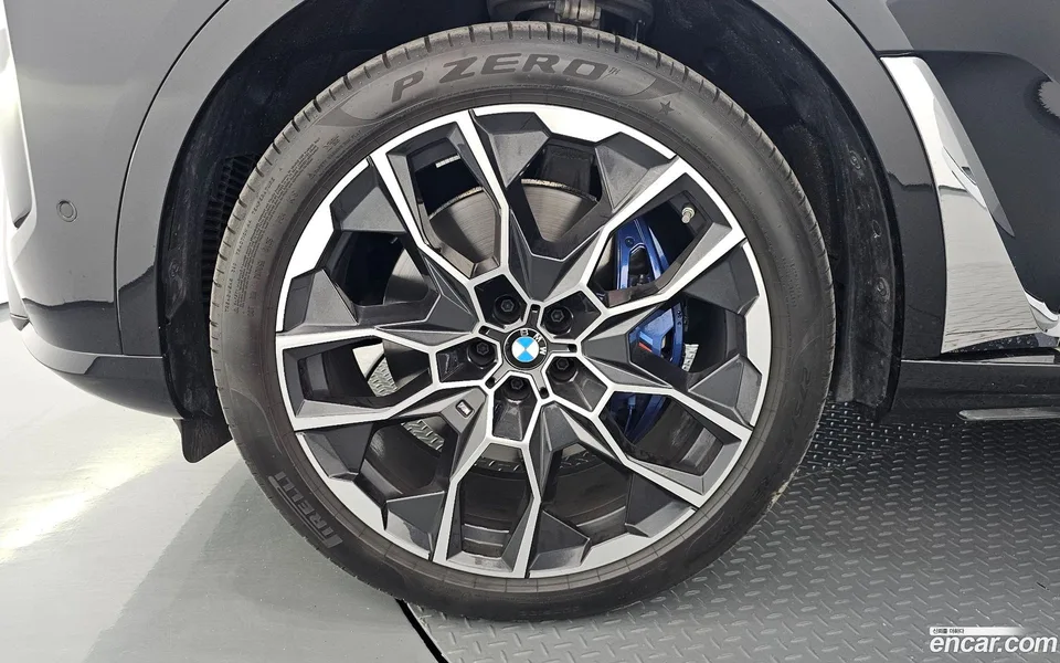 BMW X7 xDrive 40d M 7 2025 — миниатюра 2