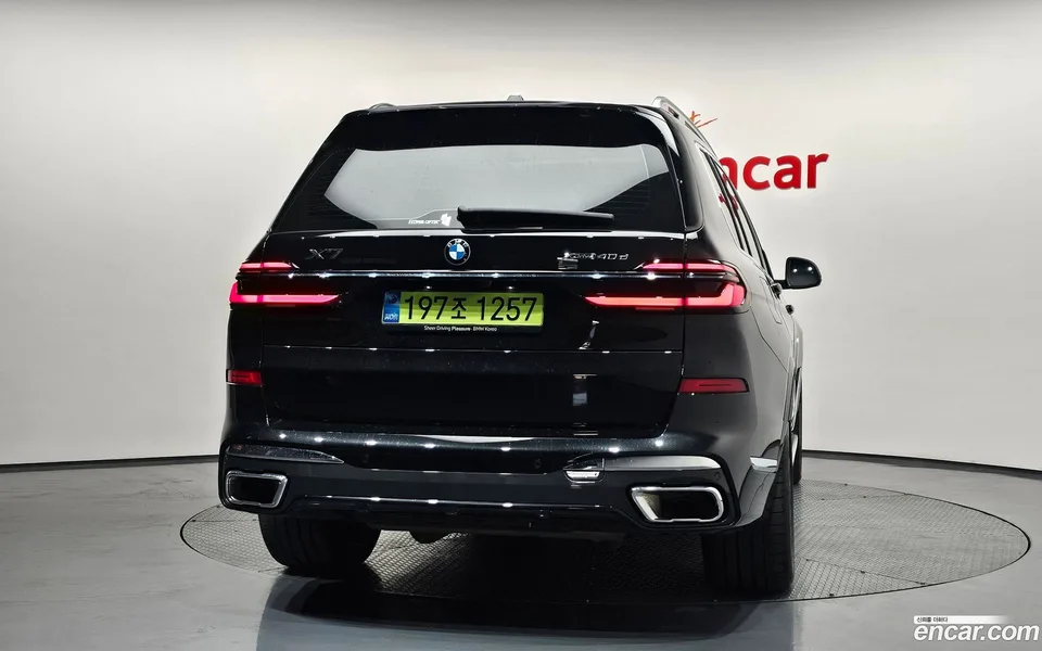 BMW X7 xDrive 40d M 7 2025 — миниатюра 4