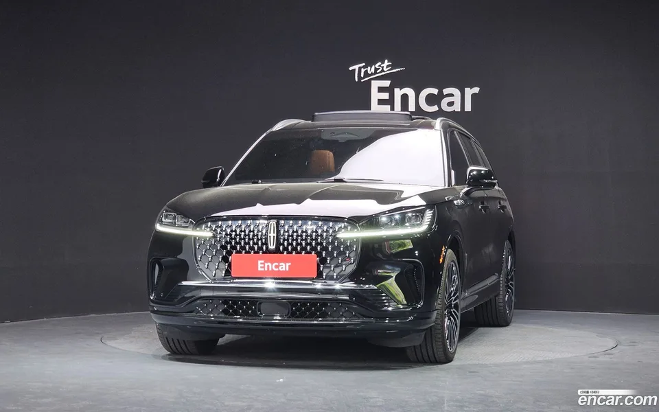 Lincoln Aviator 3.0 AWD 2025 — миниатюра 3