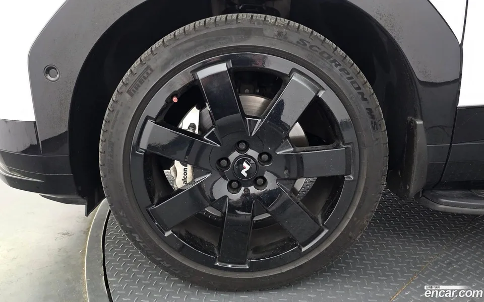 Hyundai SantaFe 2.5T 2WD 2023 — миниатюра 5