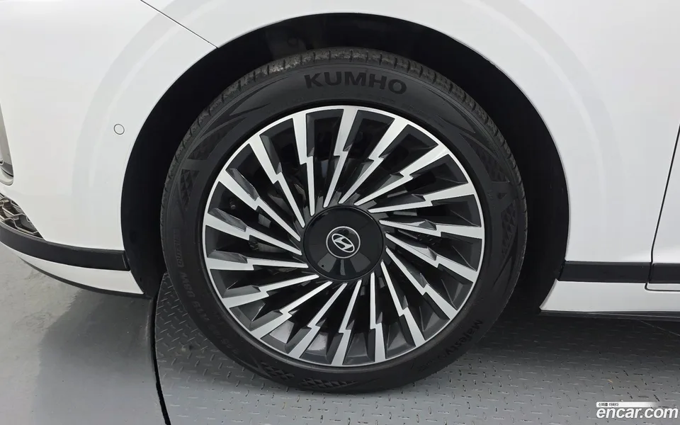 Hyundai Grandeur Hybrid 2023 — миниатюра 5