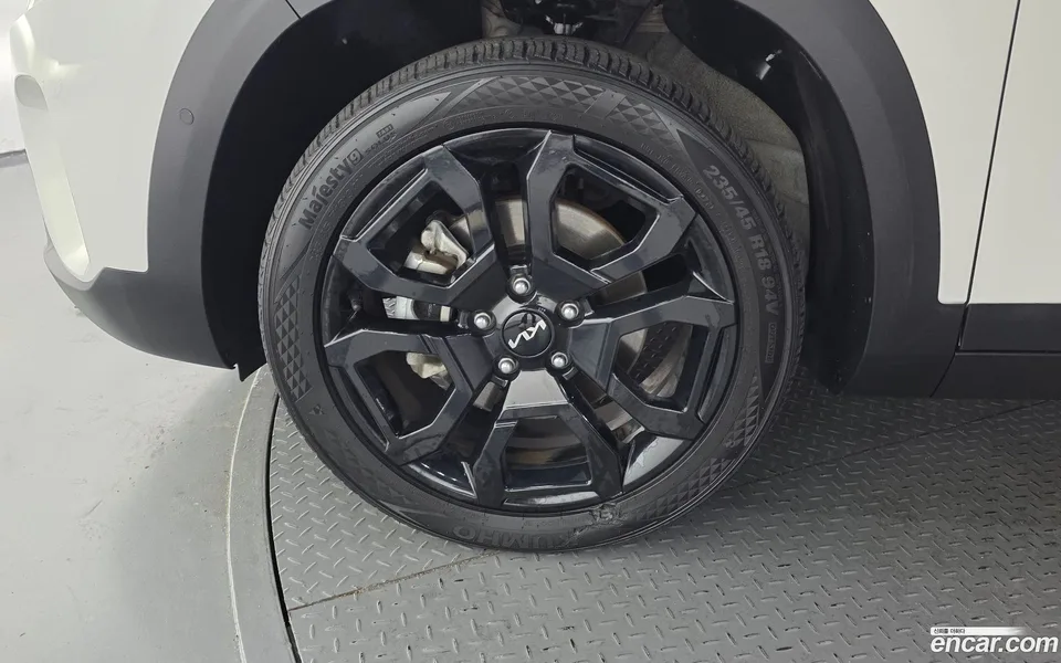 Kia Seltos 1.6 2WD 2023 — миниатюра 2