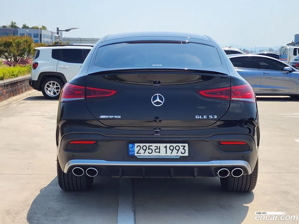 Mercedes-Benz GLE-Class AMG GLE53 4MATIC+ 2023 — миниатюра 5