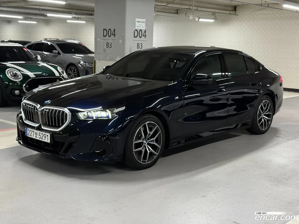 BMW 5 Series 523d M 2024 — миниатюра 3