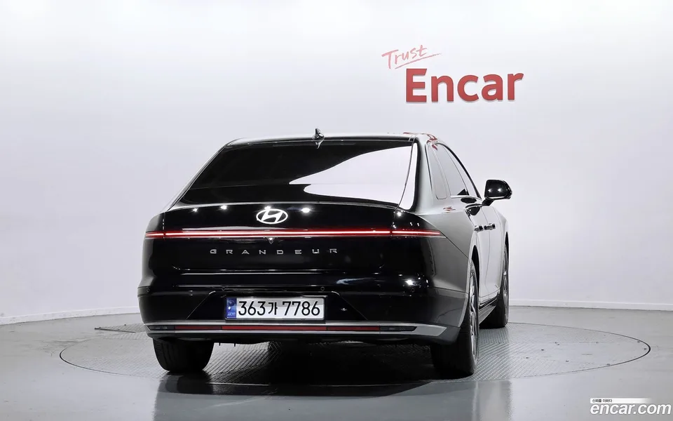 Hyundai Grandeur 2.5 2WD 2023 — миниатюра 4