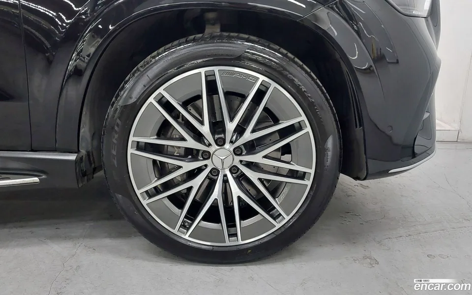 Mercedes-Benz GLE-Class AMG GLE53 4MATIC+ 2024 — миниатюра 2