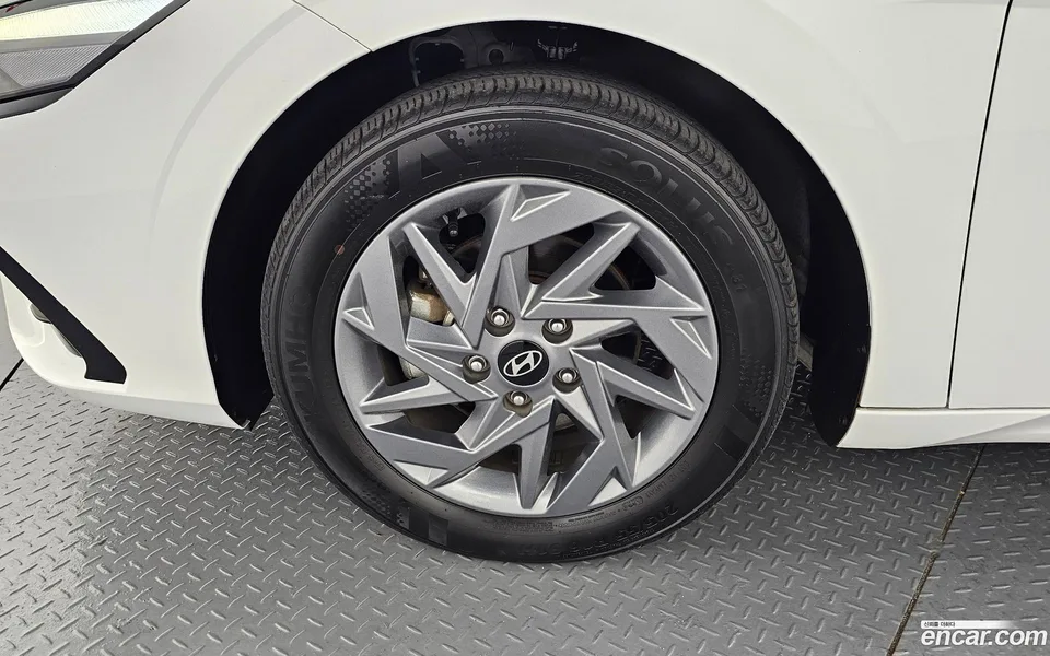 Hyundai Avante CN7 1.6 2024 — миниатюра 5