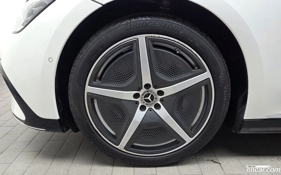 Mercedes-Benz EQE EQE350 4MATIC 2023 — миниатюра 5