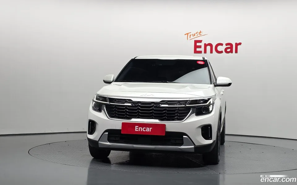Kia Seltos 1.6 2WD 2024 — миниатюра 3