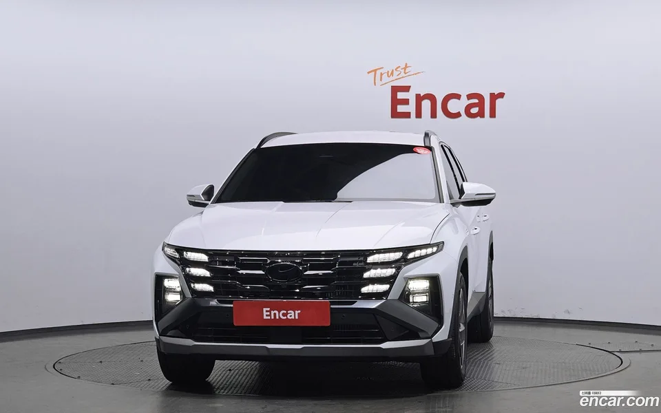 Hyundai Tucson NX4 1.6 2WD 2024 — миниатюра 3