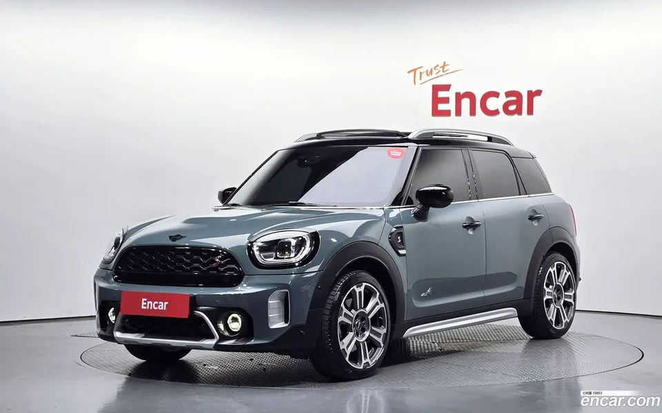 MINI Cooper S Countryman ALL4 2022 — фото 1, купить с доставкой в Москву