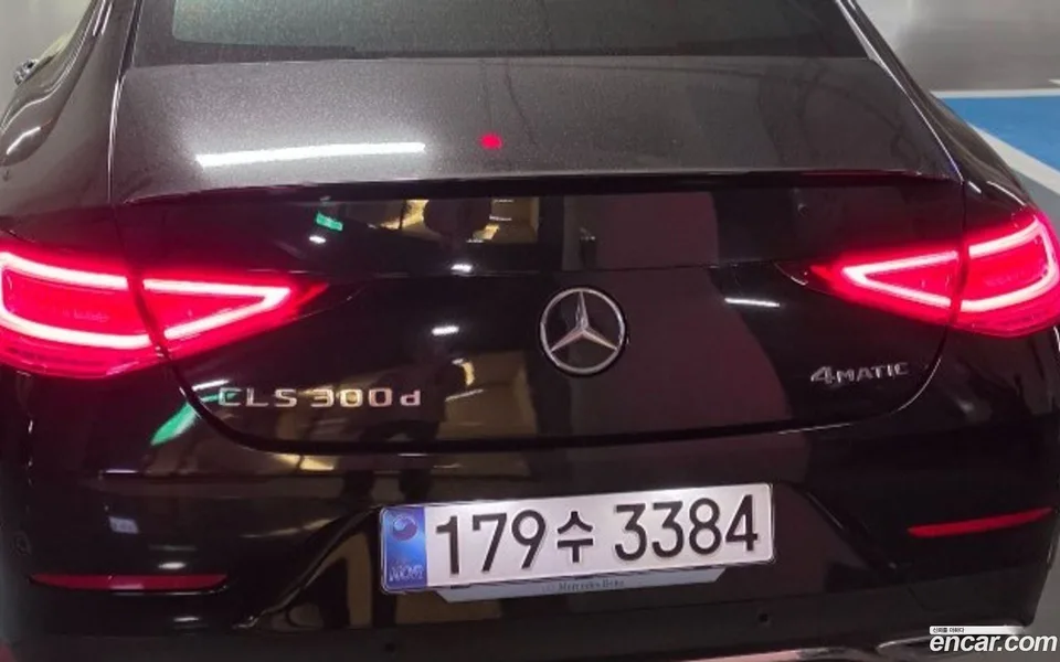 Mercedes-Benz CLS-Class CLS300d 4MATIC 2022 — миниатюра 4