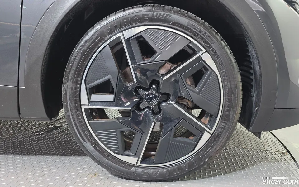 Peugeot 408 1.2 Pure Tech GT 2023 — миниатюра 2