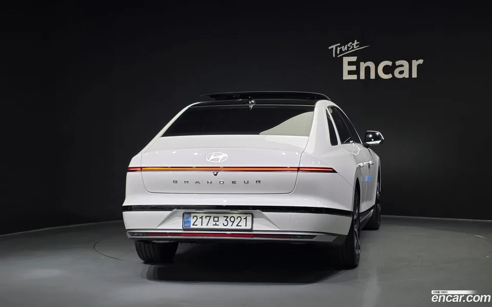 Hyundai Grandeur 2.5 2WD 2024 — миниатюра 4