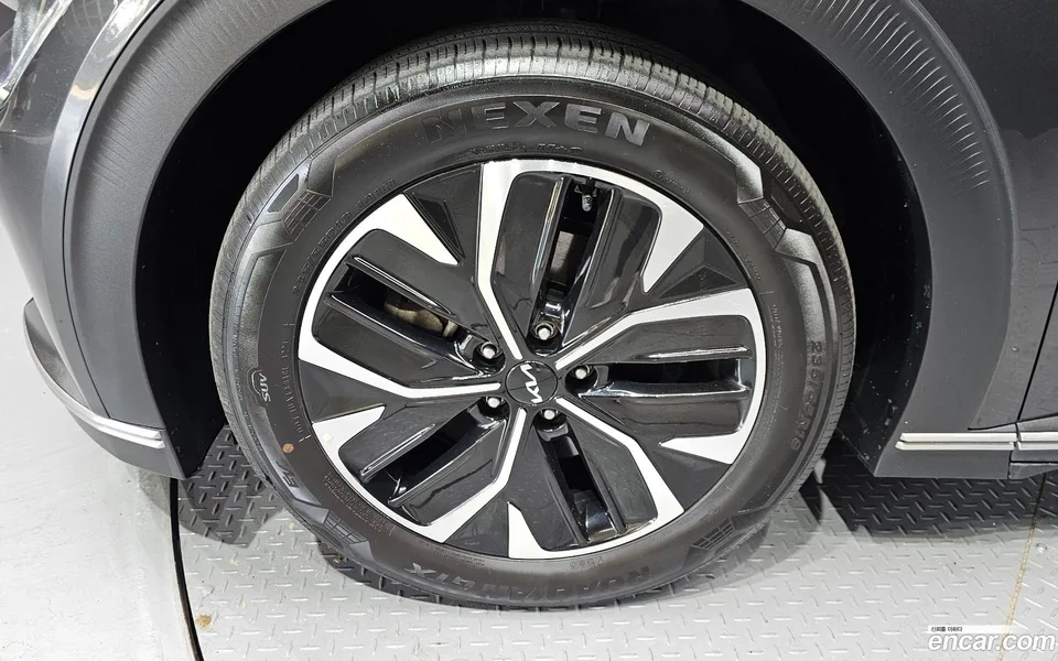 Kia EV6 2022 — миниатюра 5