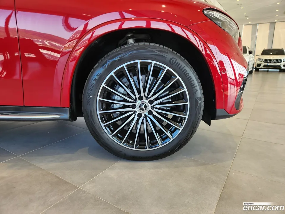 Mercedes-Benz GLC-Class GLC300 4MATIC 2025 — миниатюра 2