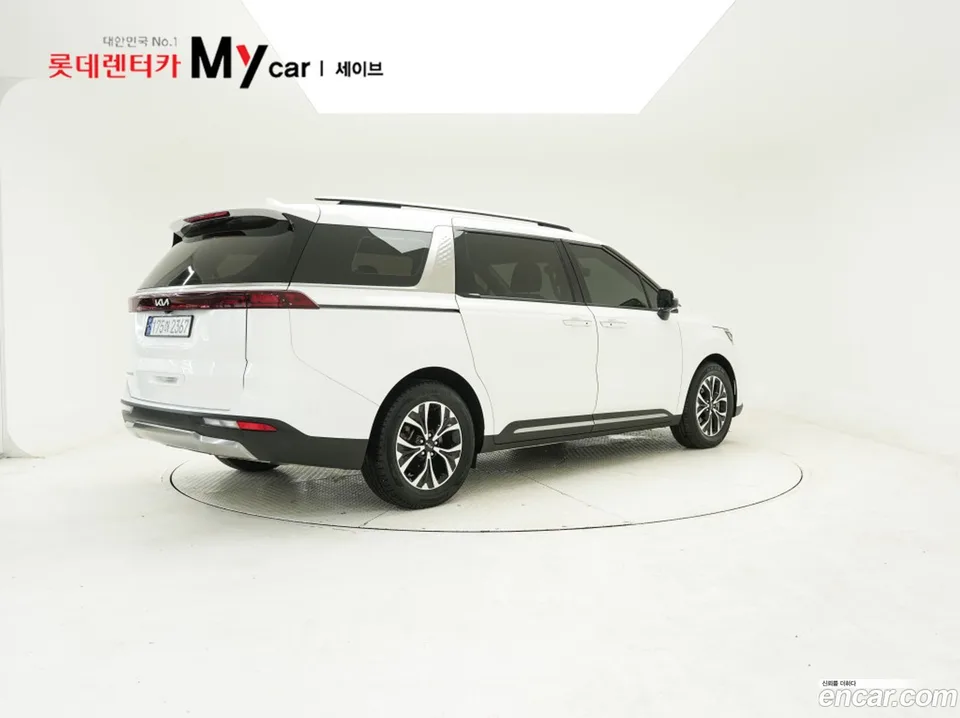 Kia Carnival 9 2023 — миниатюра 5