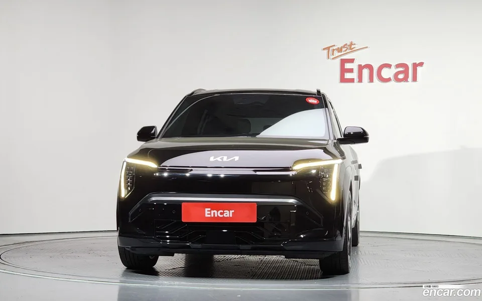 Kia EV3 2WD 2024 — миниатюра 3
