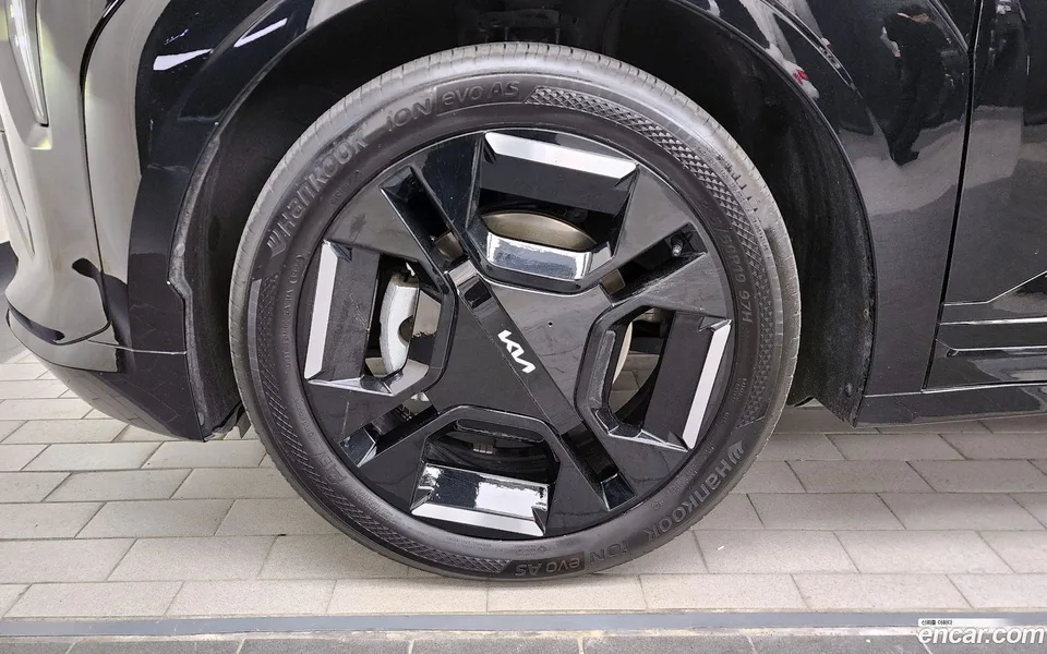 Kia EV3 2WD 2024 — миниатюра 5