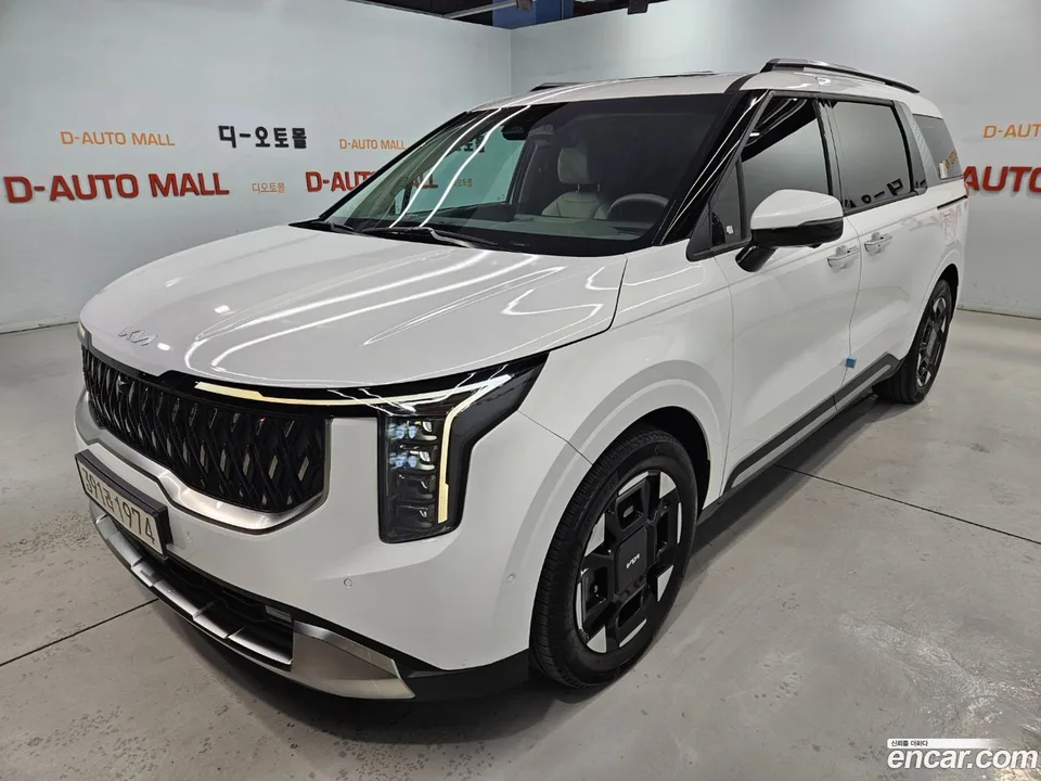 Kia Carnival HEV 7 2025 — миниатюра 3