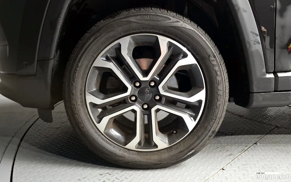 Jeep Compass 2.4 AWD 2022 — миниатюра 5