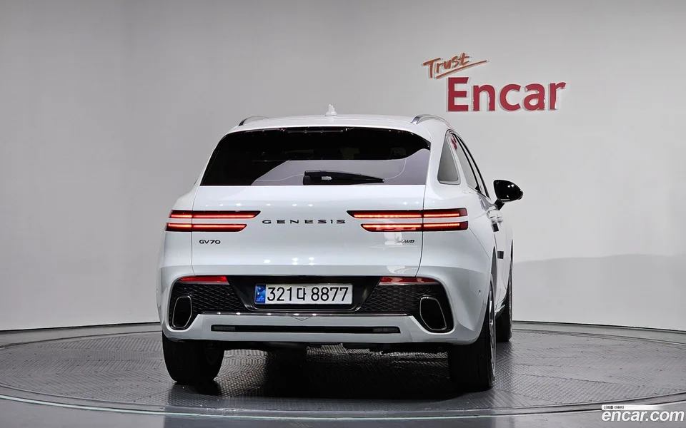 Genesis GV70 2.5T AWD 2023 — миниатюра 4