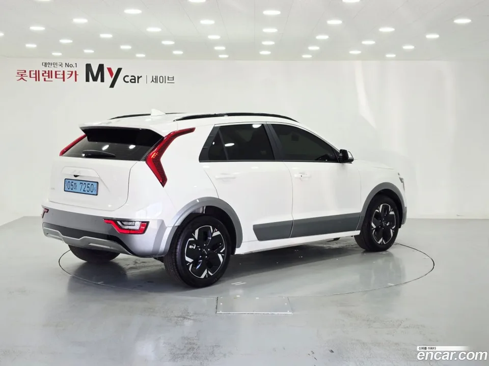 Kia Niro EV 2024 — миниатюра 5