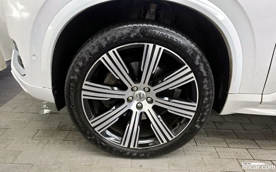 Volvo XC90 B6 2022 — миниатюра 2