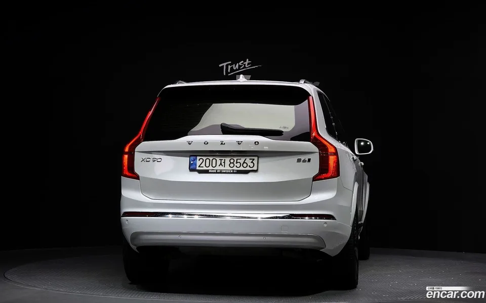 Volvo XC90 B6 2022 — миниатюра 4