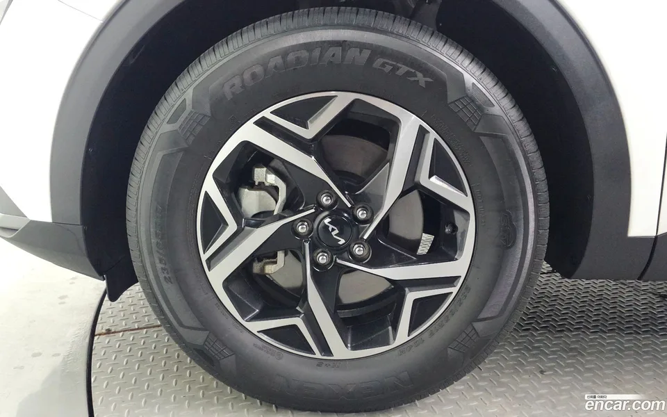 Kia Sportage 1.6 2WD 2022 — миниатюра 5
