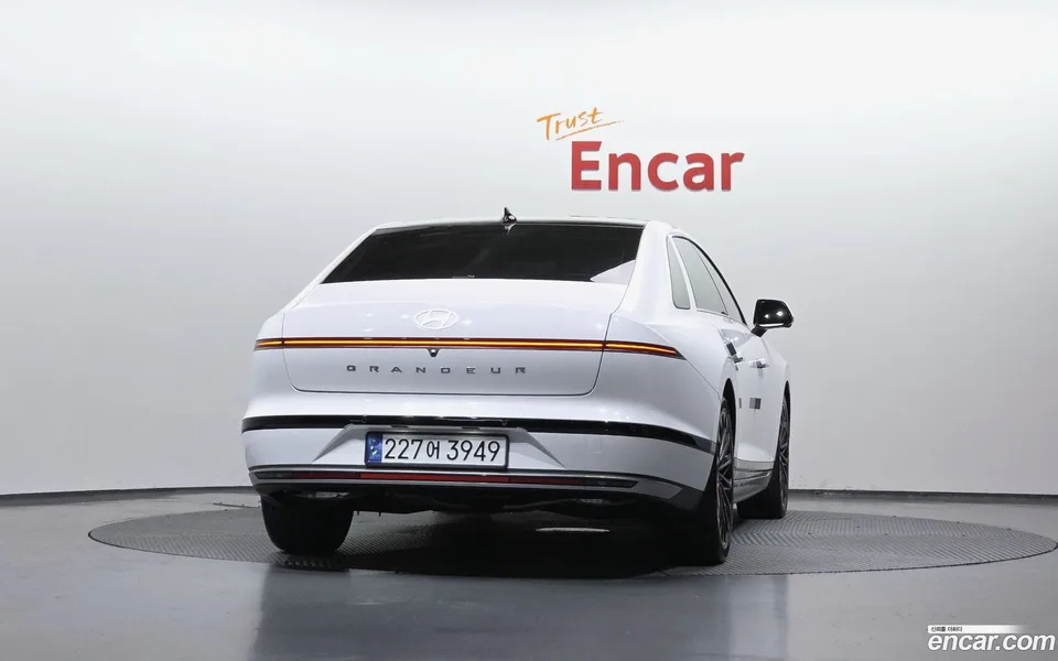 Hyundai Grandeur 2.5 2WD 2024 — миниатюра 4