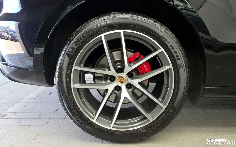 Porsche Macan 2.9 S 2023 — миниатюра 2