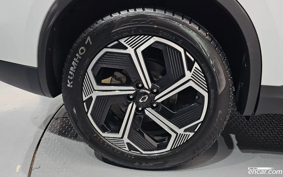 Renault Samsung QM6 2.0 LPe RE 2WD 2023 — миниатюра 2