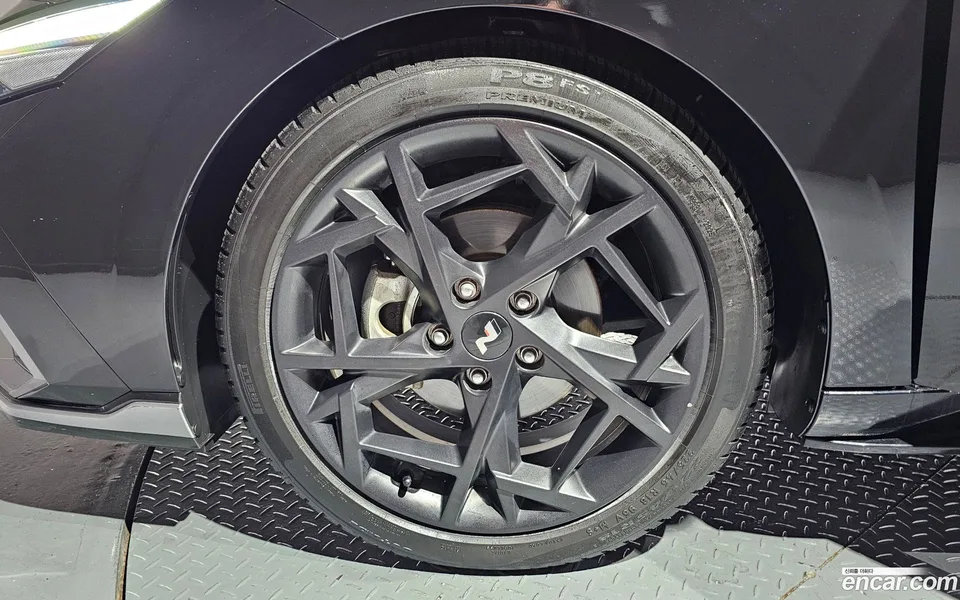 Hyundai Avante CN7 1.6 2024 — миниатюра 2